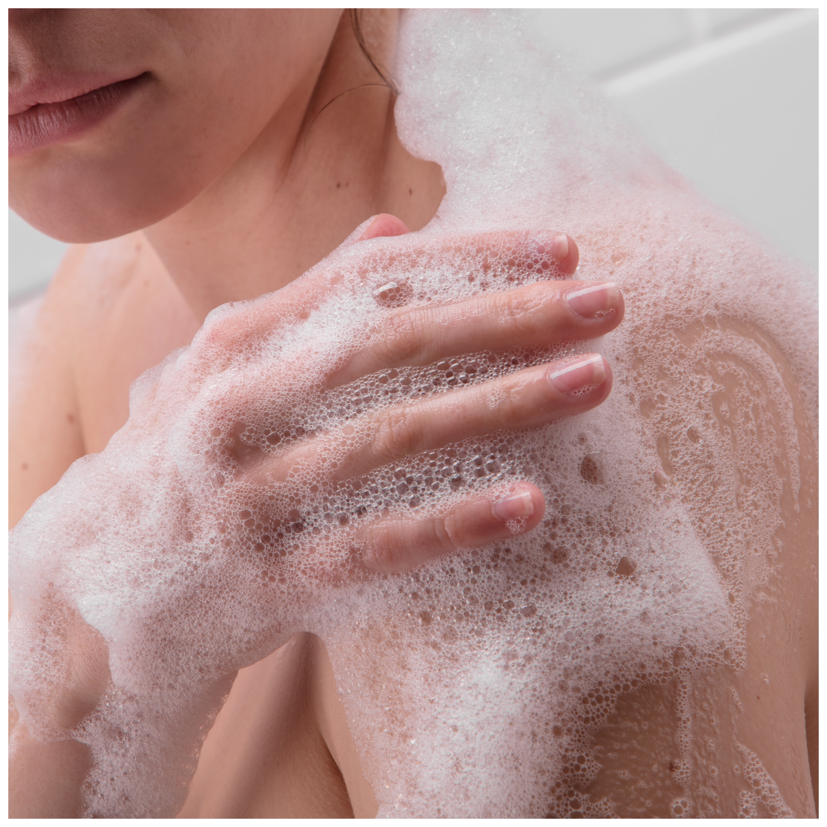Instant Foaming Body Wash Sensitive Skin