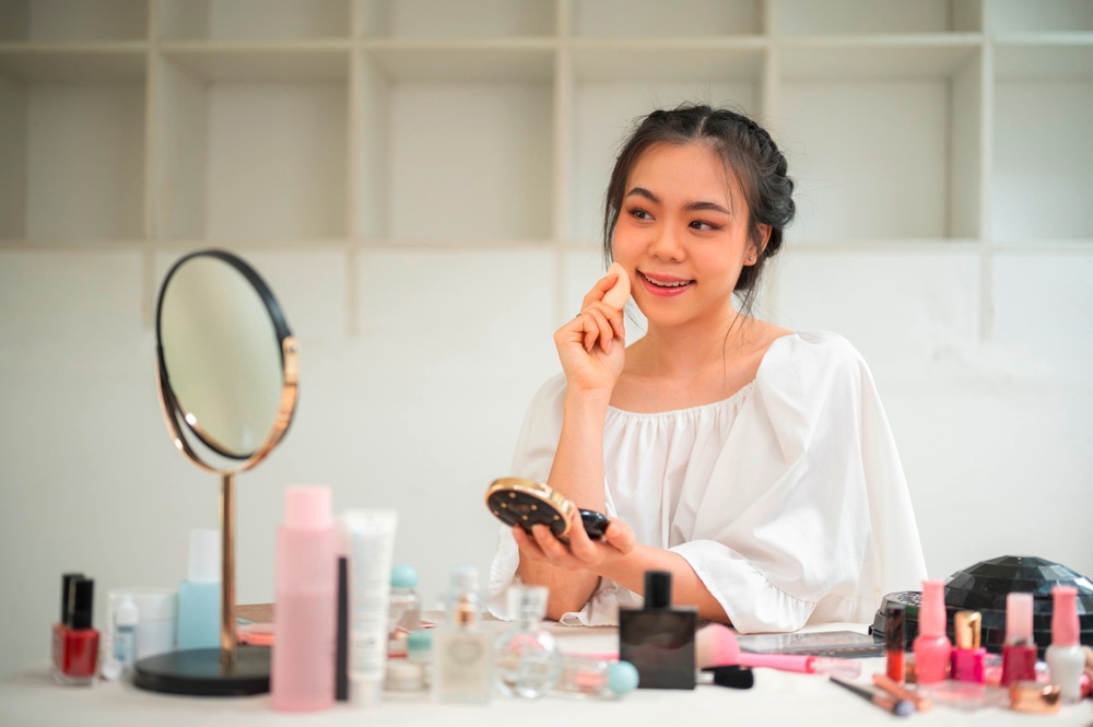 How to Curate Your Vanity Table Essentials