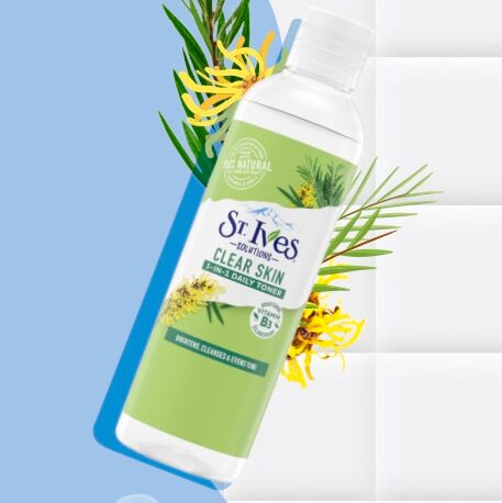 st ives acne solutions clear skin daily toner front of pack