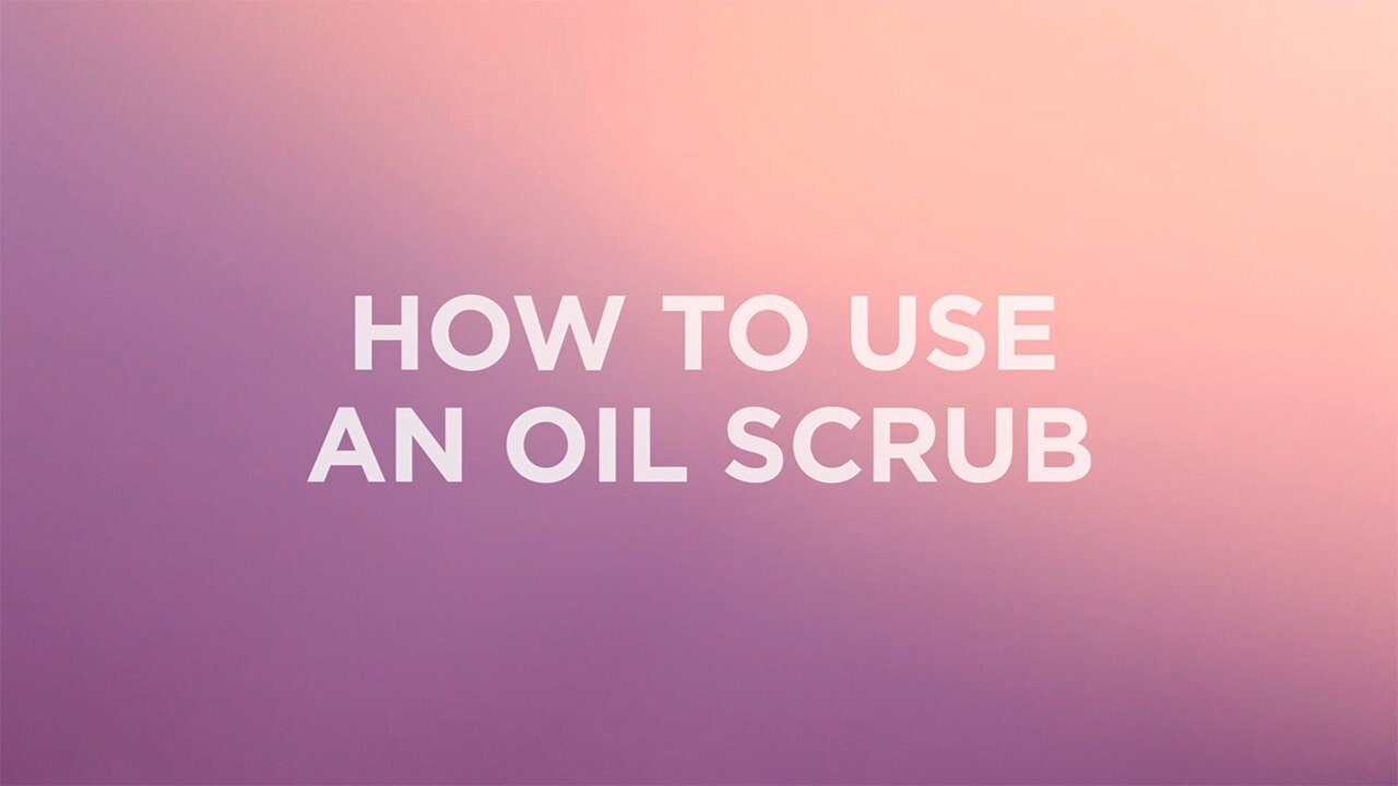 Apricot Oil Scrub Exfoliate & Nourish™ St. Ives®