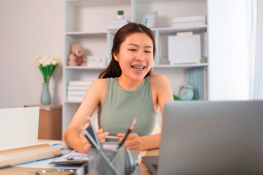 Woman doing a video call from her laptop.