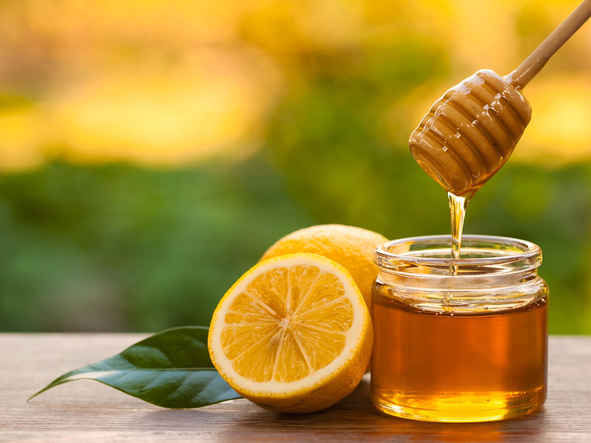 Những lợi ích sức khỏe của cách ngâm chanh mật ong không bị đắng mà bạn chưa biết