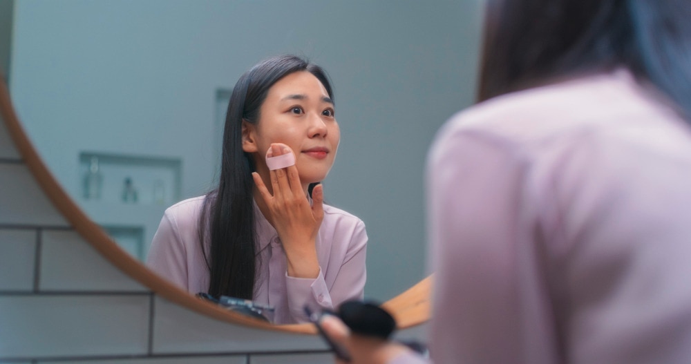 Old-Fashioned Makeup Techniques That May Date You