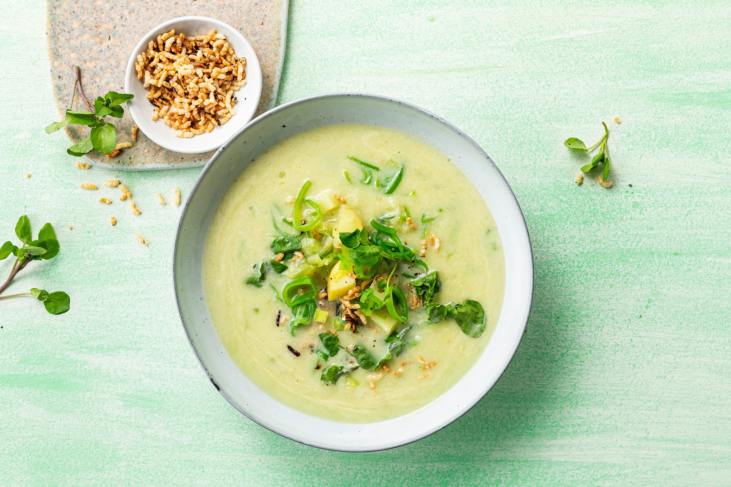 Lauch-Kartoffelsuppe mit gefuttem Wildreis