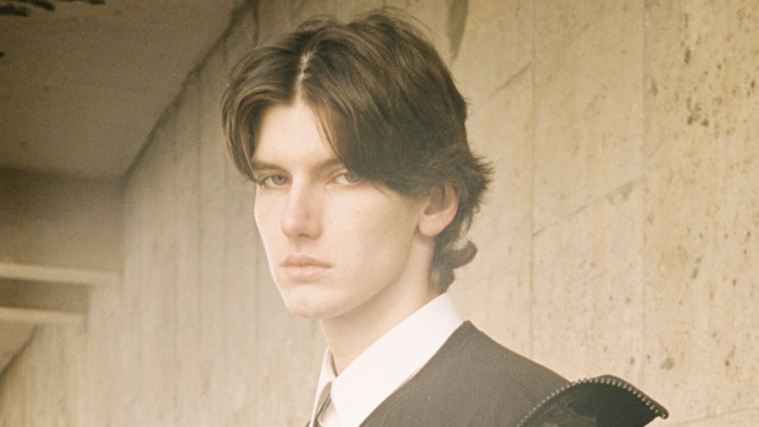 The Mini-Mullet Middle Part