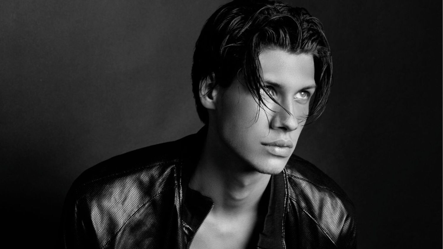 The Wet Look Middle Part