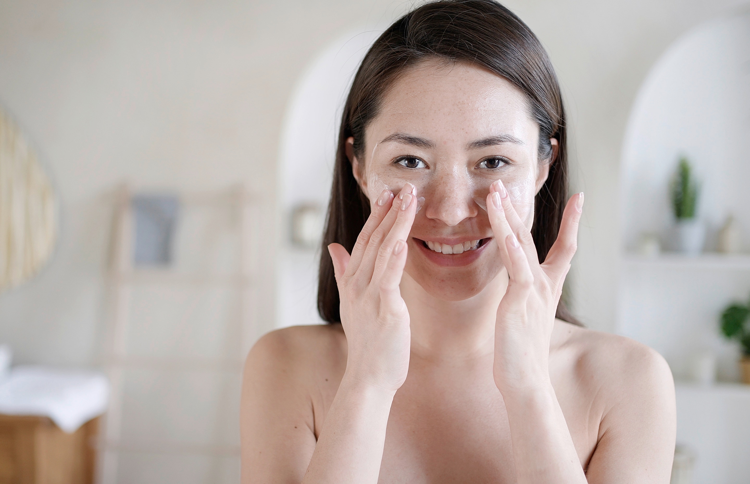 3 Reasons for Clogged Pores and What to Do About Them