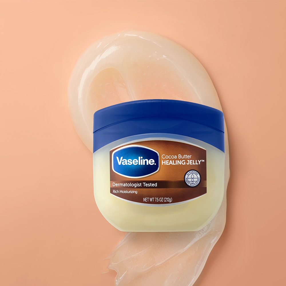 How to Treat Dry Skin Around the Eyes | Unilever Vaseline®