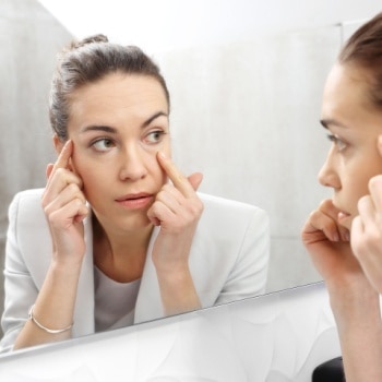 Apa Itu Garis Halus di Wajah dan Bagaimana Cara Menghilangkannya? 