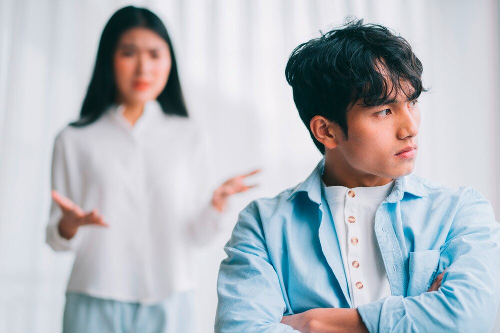 A couple of man and woman arguing.