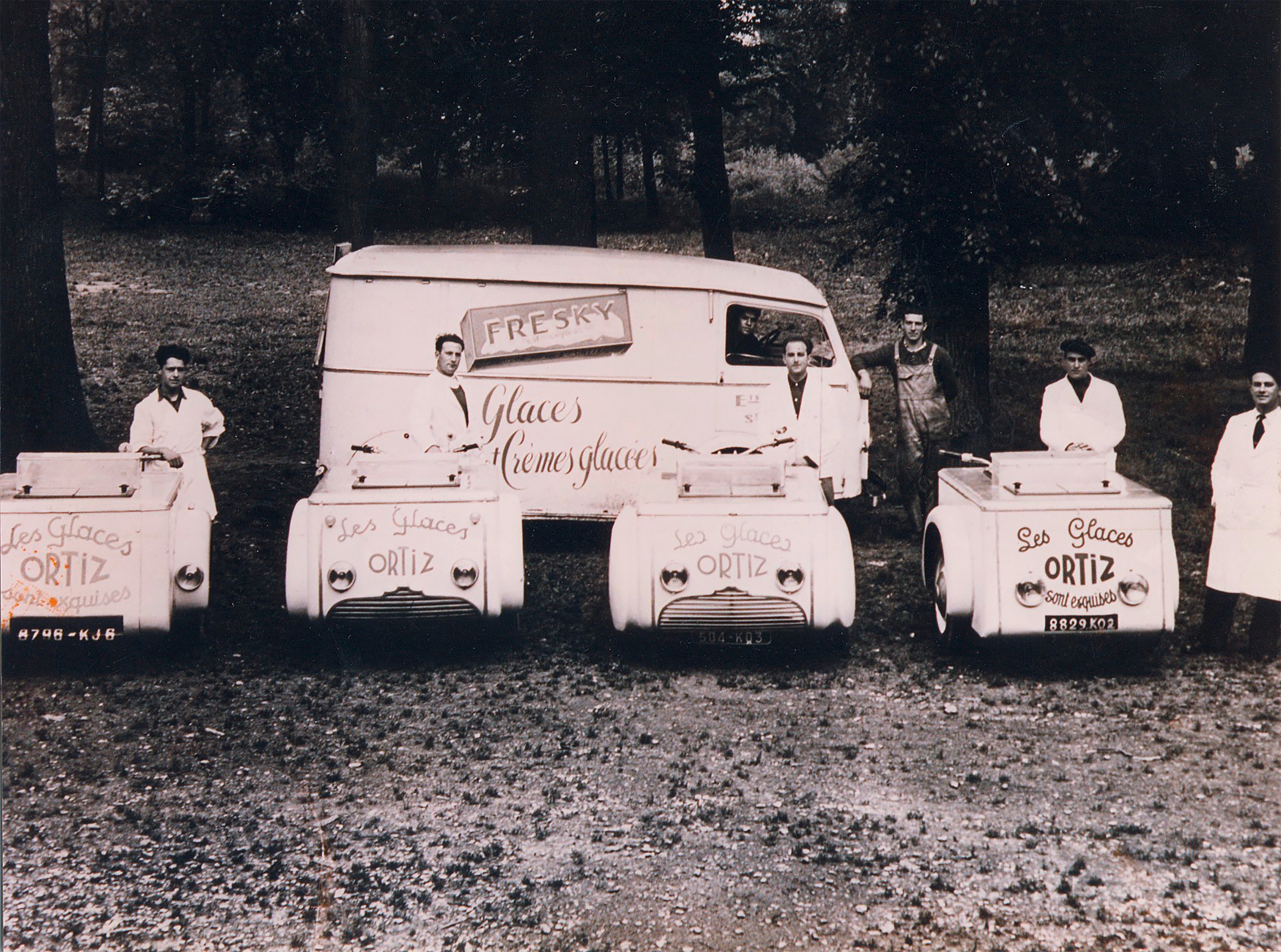 Old black & White image of an Ice Cream Factory machine