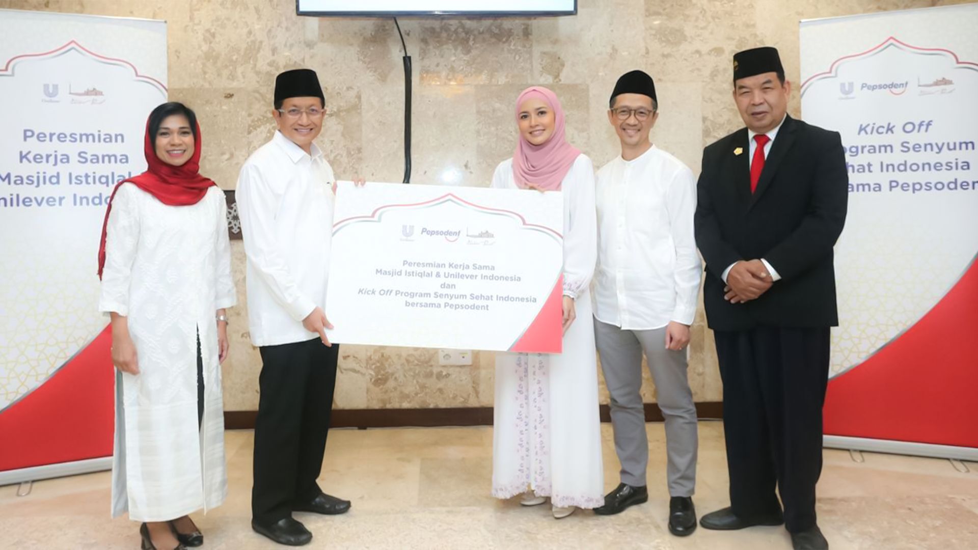 Kerja Sama Pepsodent bersama Masjid Istiqlal