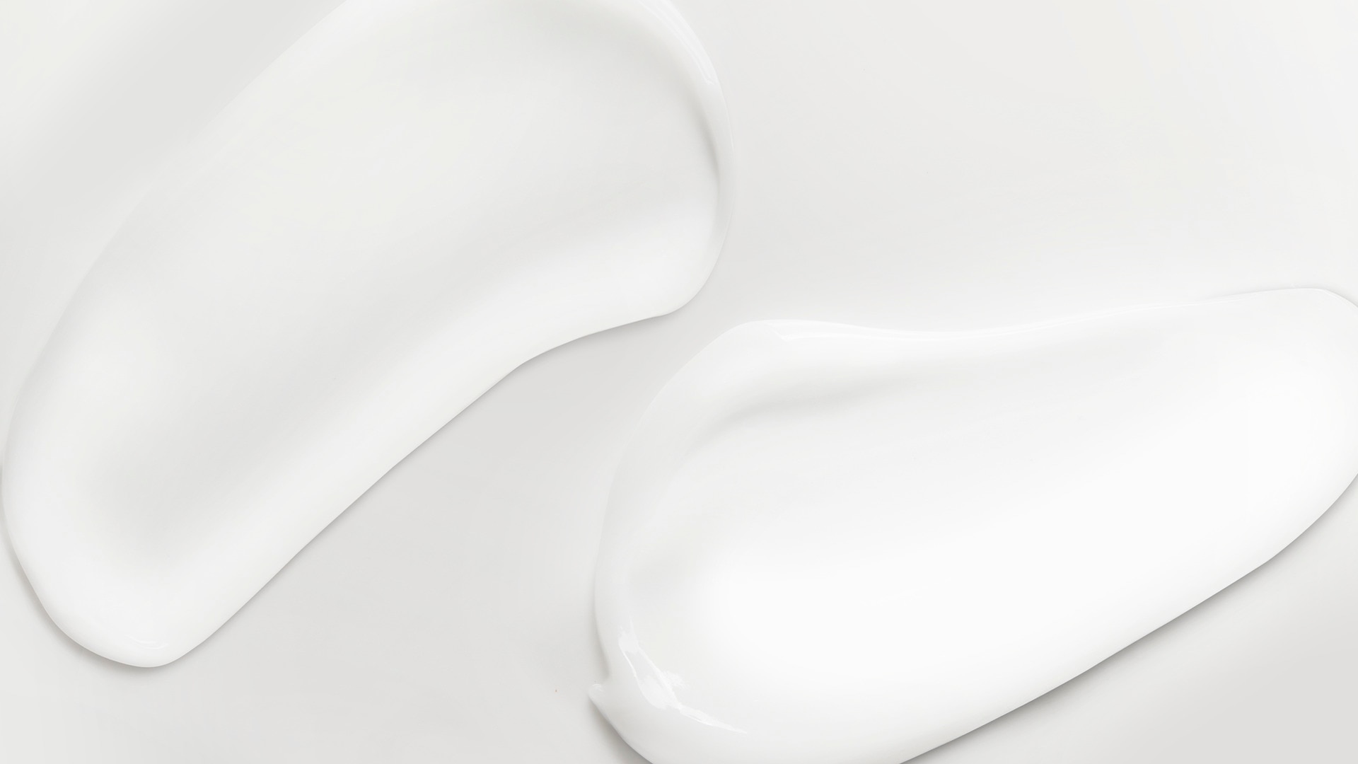 creme contra um fundo claro