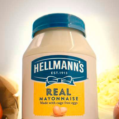 Hellmanns REAL jar from the front