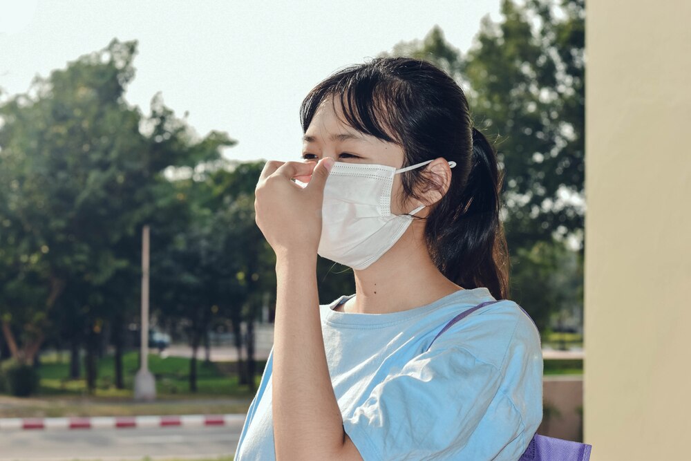 masker bau mulut