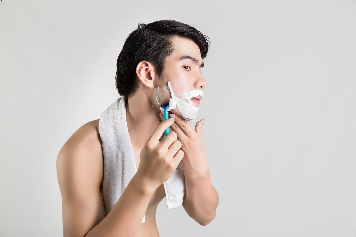 Three Ways to Keep Your Shaving Razor in Good Shape