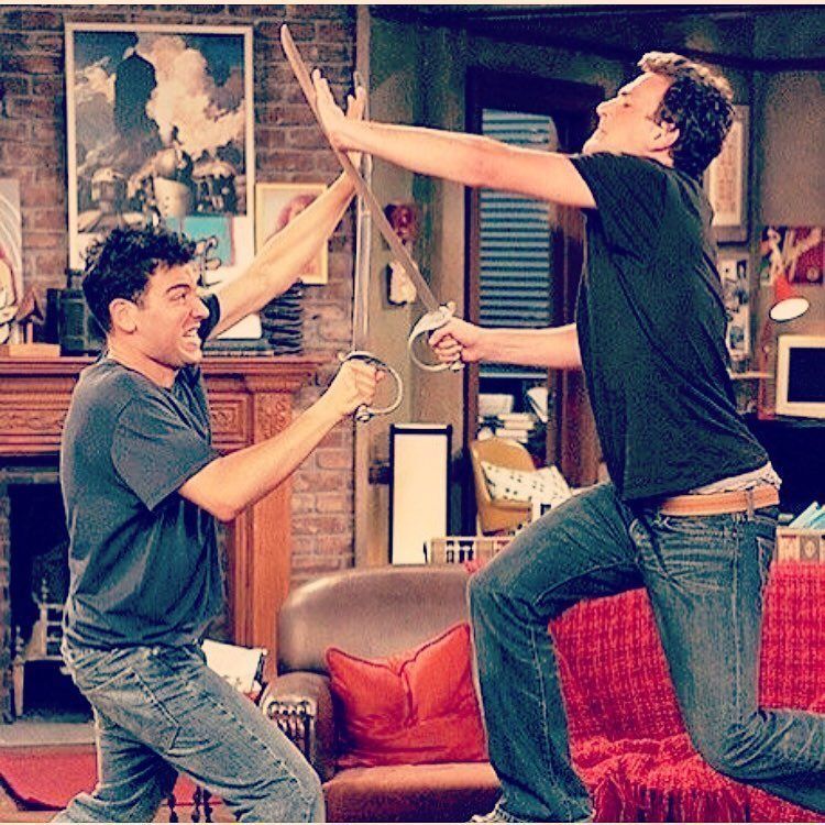  Ted Mosby and Marshall Eriksen on the set of How I Met Your Mother