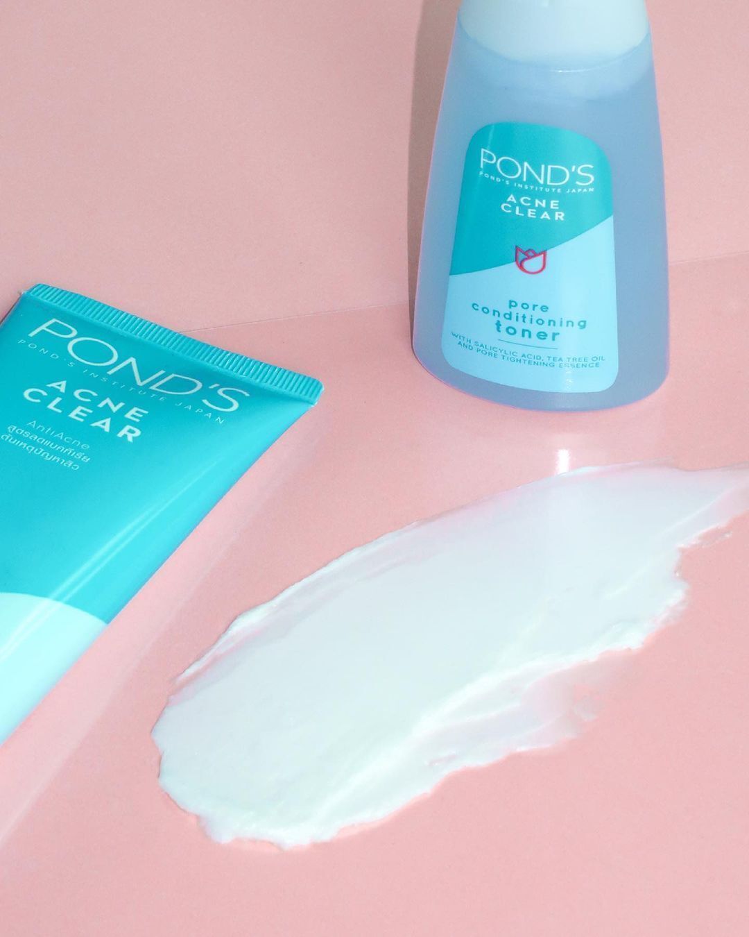 A photo of POND’S products with salicylic acid