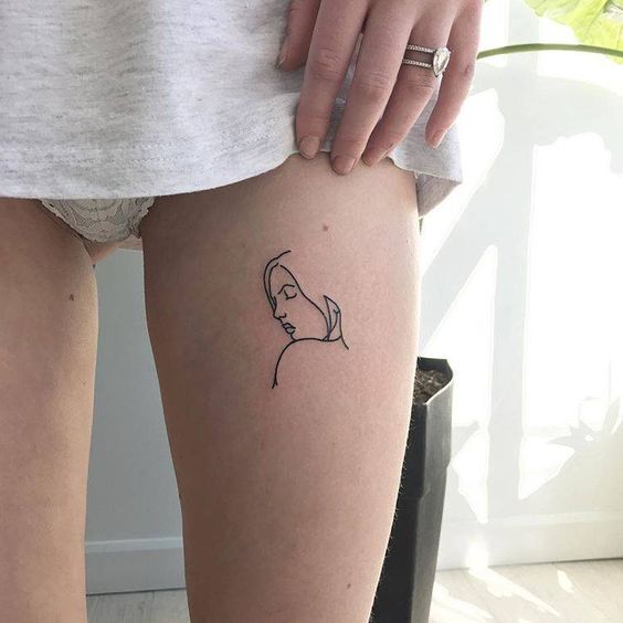 Line art tattoos like Sophie Turner’s can be really pretty. 