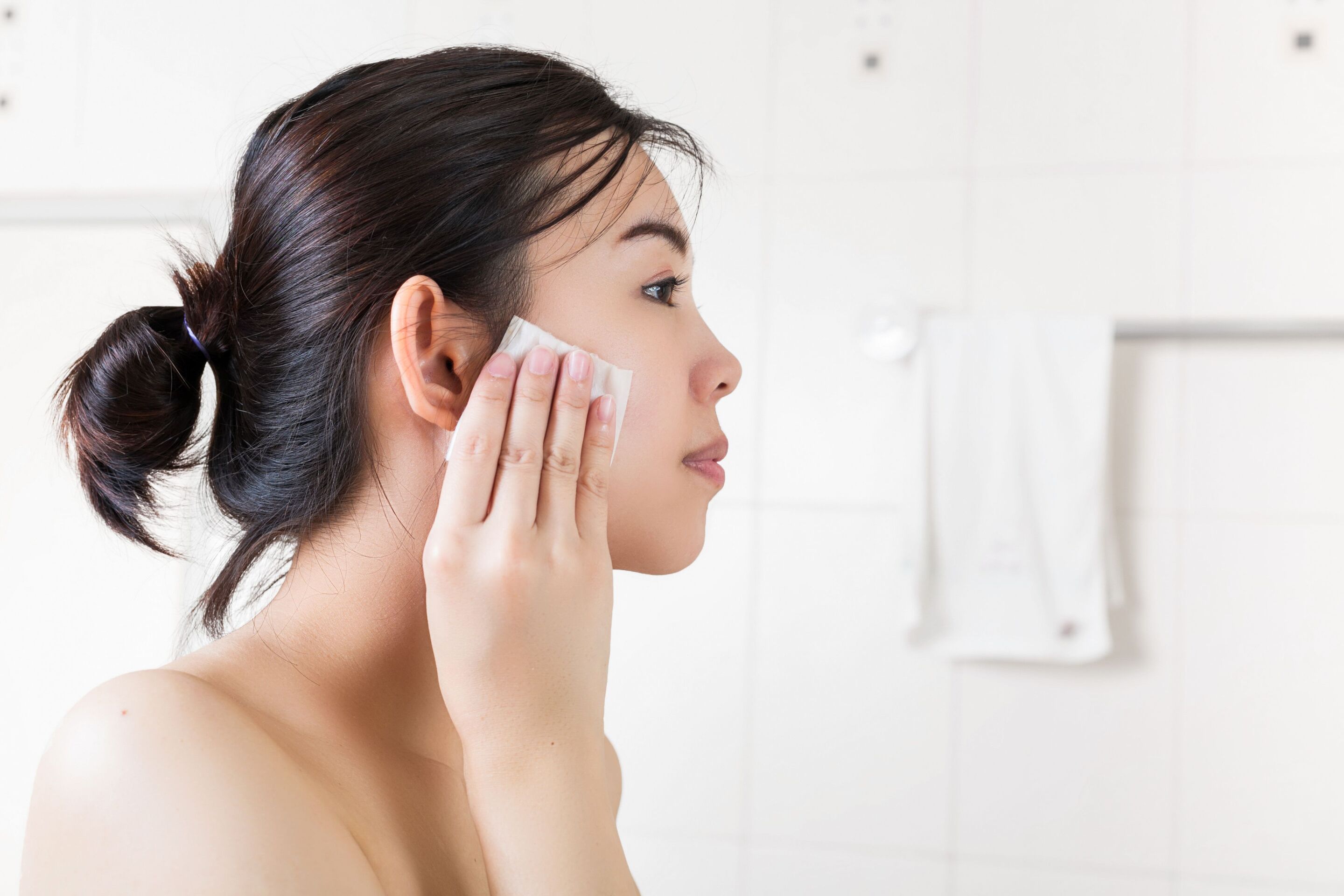 How to Stick to Your Skin Care Regimen Every Night