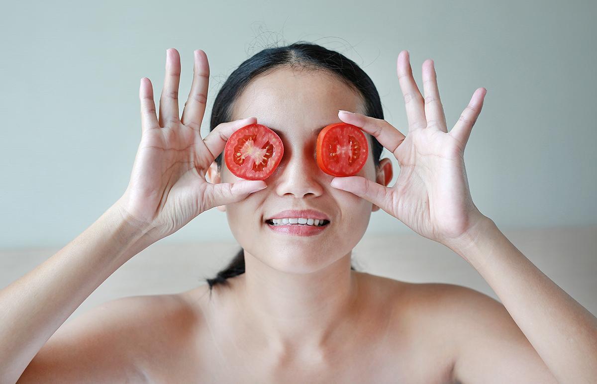 5 Benefits of Tomatoes on Skin