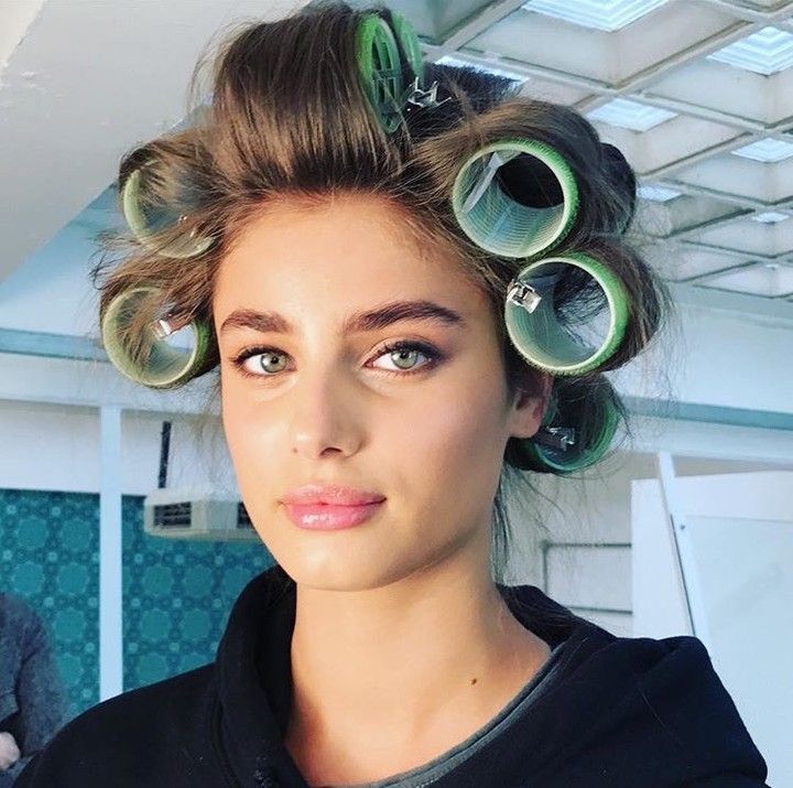 Taylor Hill wearing Velcro rollers on her hair.