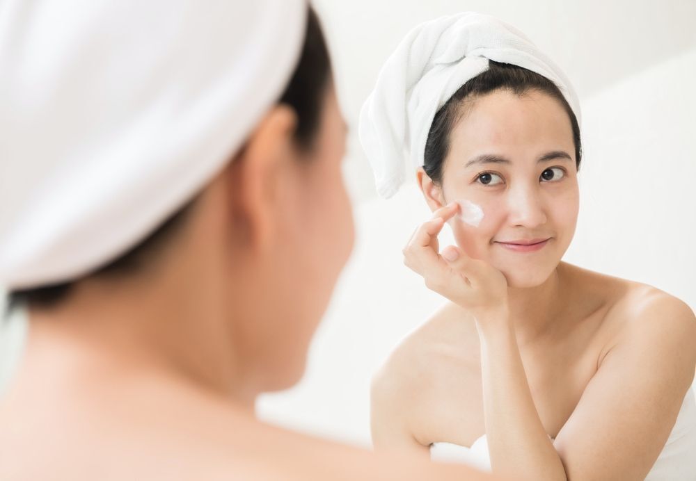 How to Shrink a Big Pimple Overnight