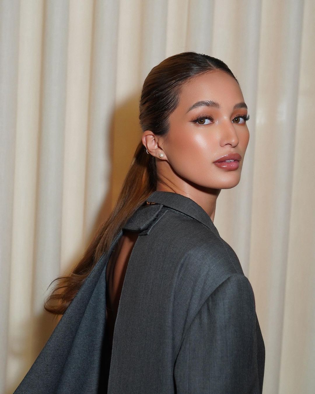 Low Ponytail Looks That Are Anything But Lazy