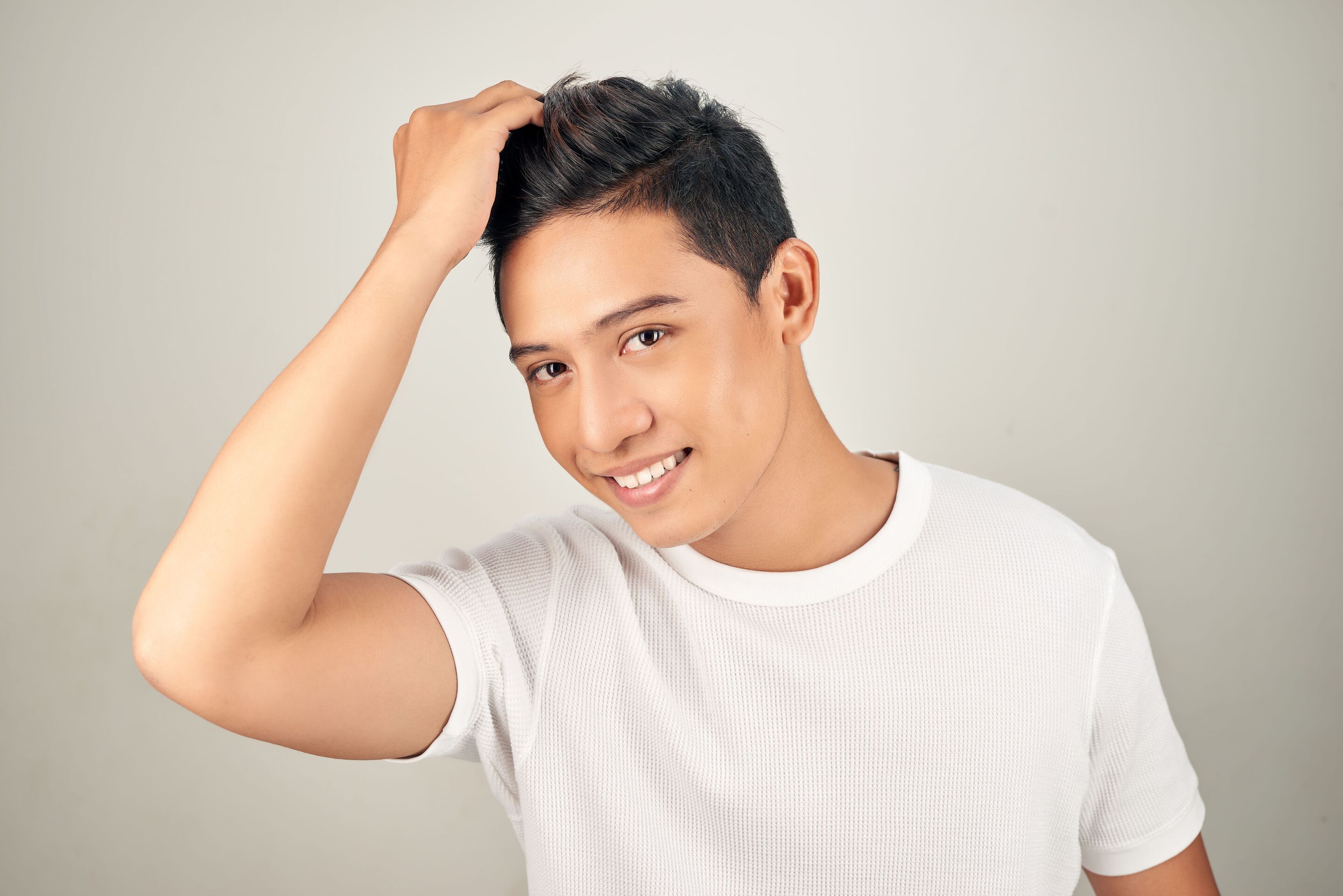 Should You Use Hair Wax, Gel, or Pomade?