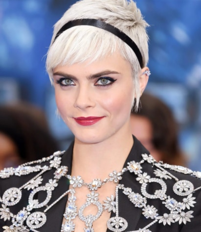 Show off your style with a headband like Cara Delevingne 