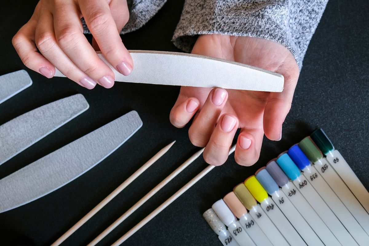 cách cắt móng tay 