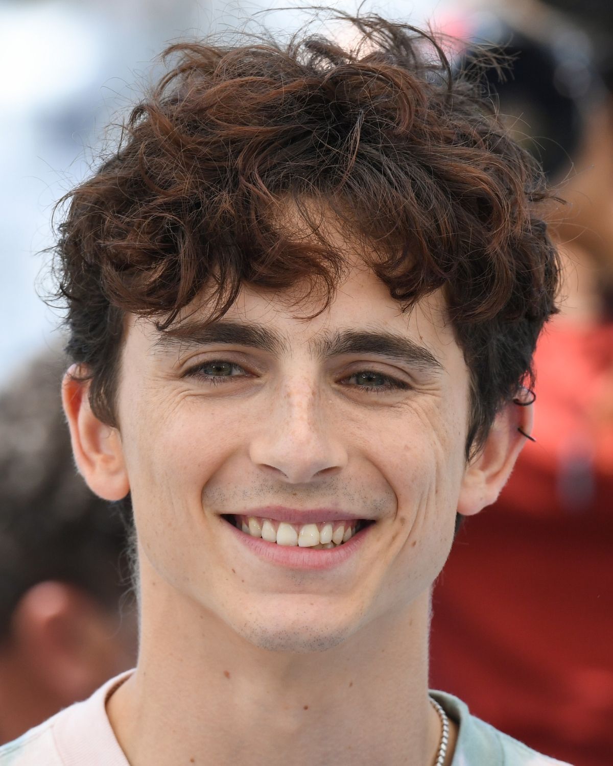 Kiểu tóc nam ngắn xoăn đẹp