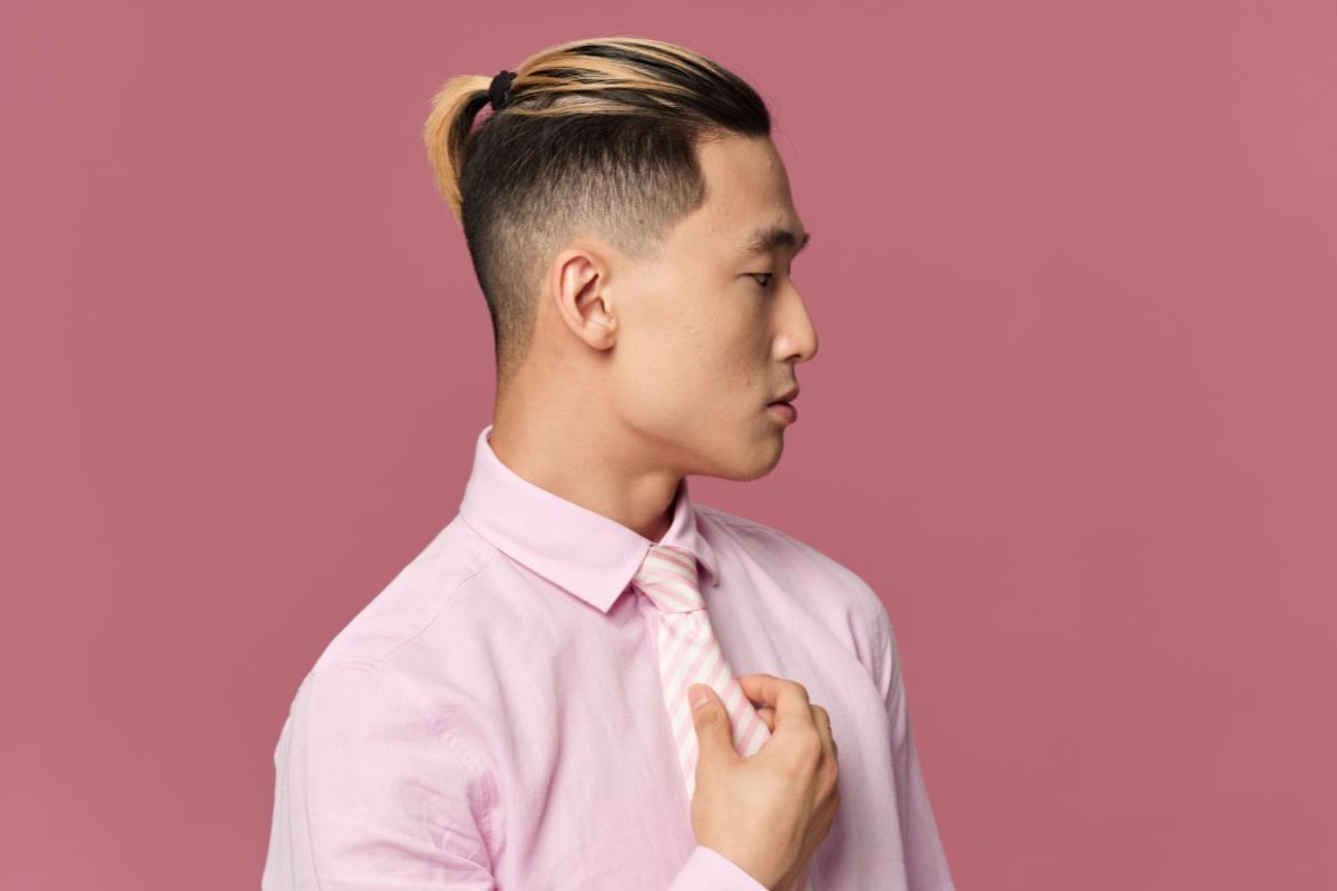 Kiểu tóc nam ngắn búi cao