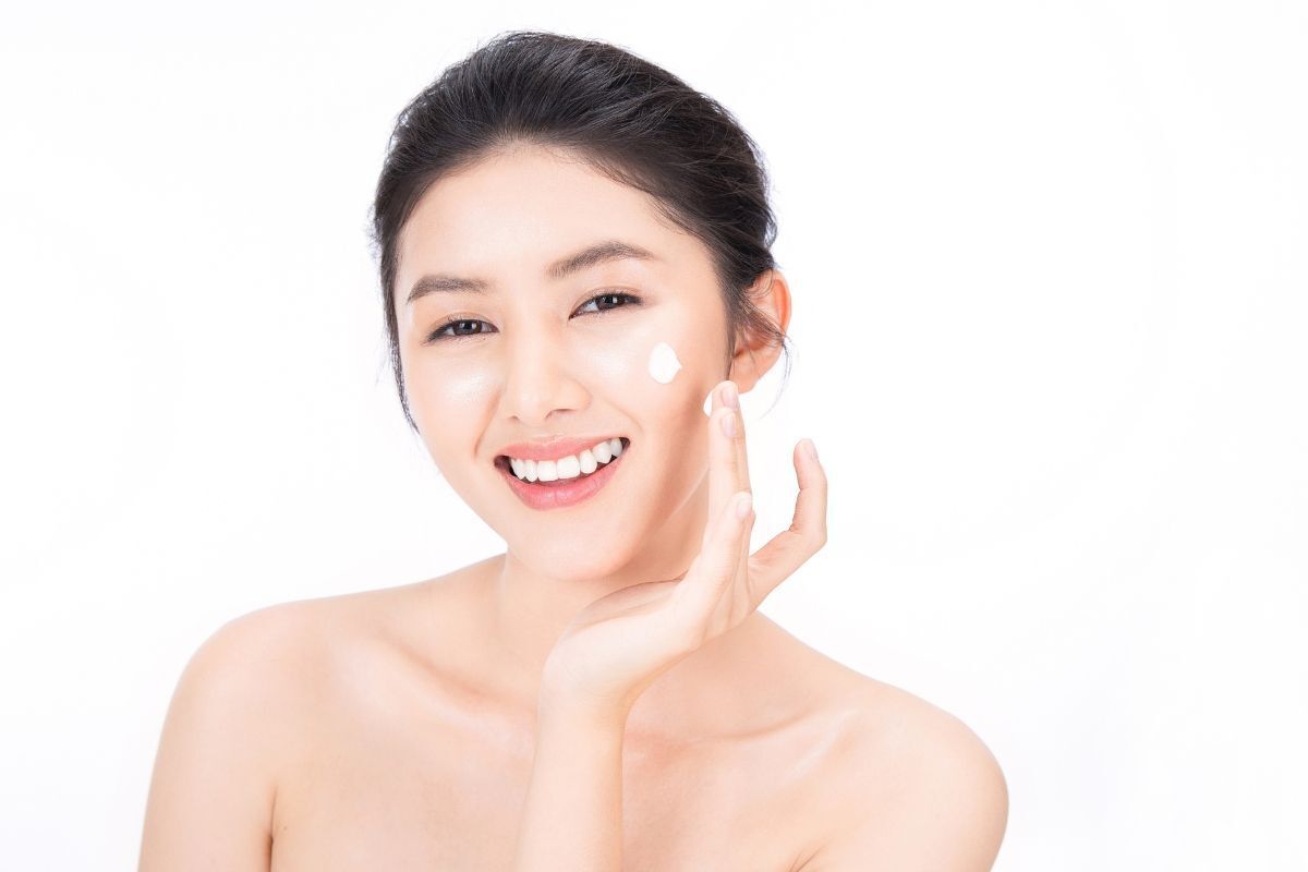 Tại sao cần dùng kem dưỡng ẩm?