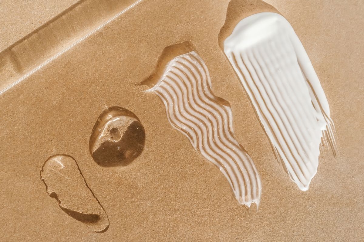 Gel dưỡng ẩm và kem dưỡng ẩm khác nhau như thế nào?