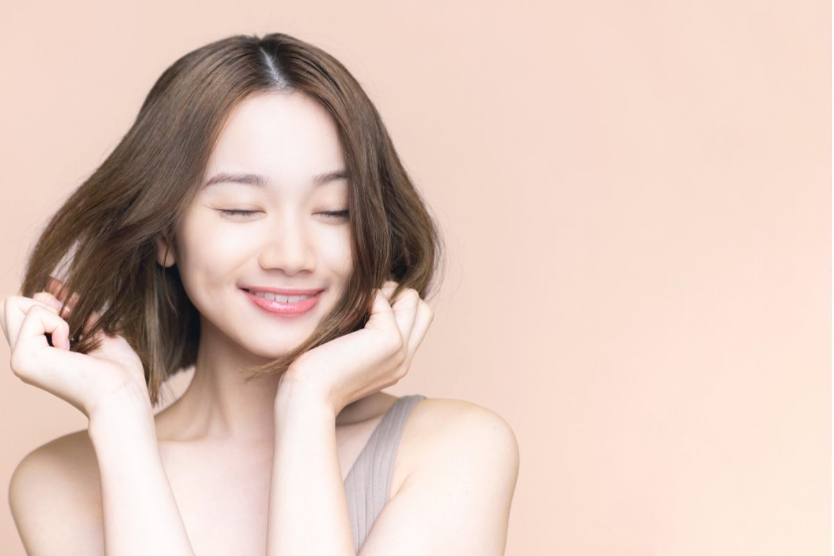 tóc ngắn nữ mặt tròn tóc bob 