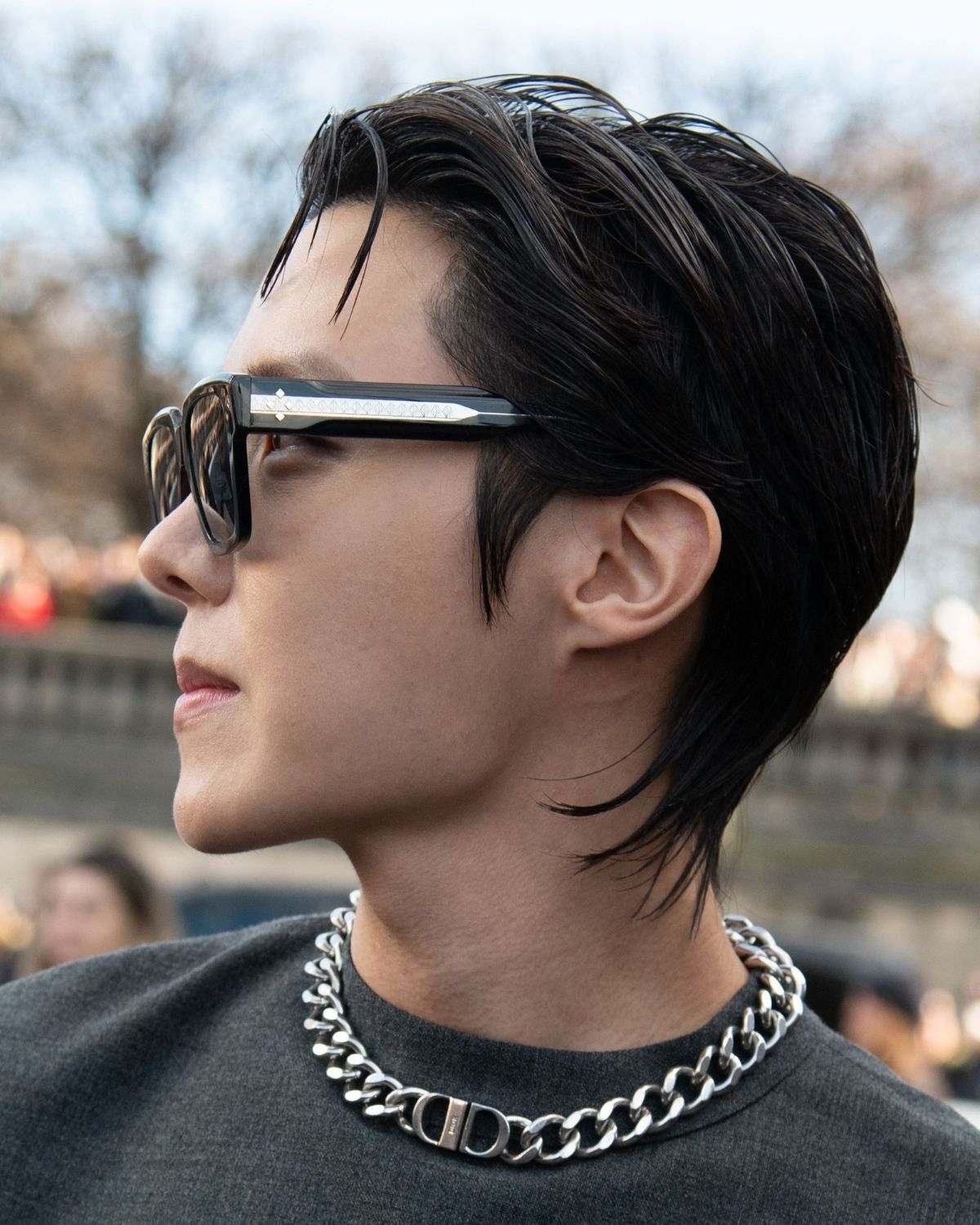 toc nam ngan mat tron mullet