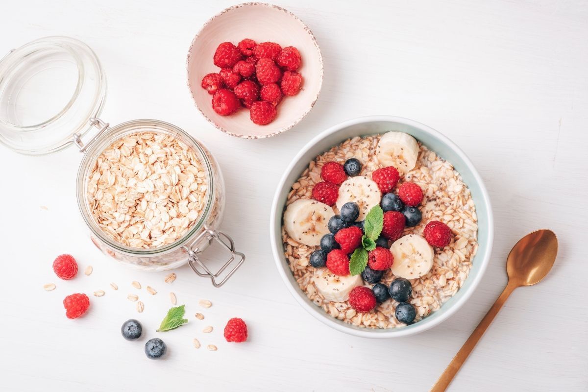 yến mạch bao nhiêu calo sữa chua