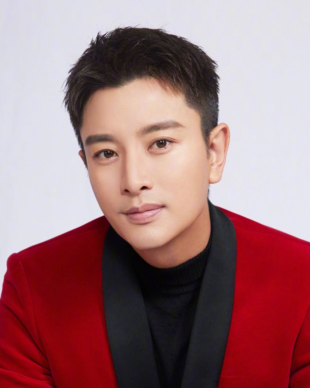 Kiểu tóc short quiff cắt ngắn vuốt keo Sơn Tùng