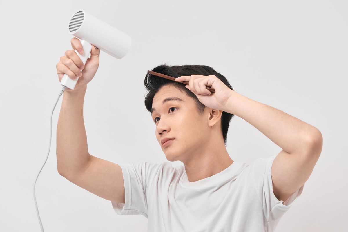 Cách sấy tóc short quiff đẹp