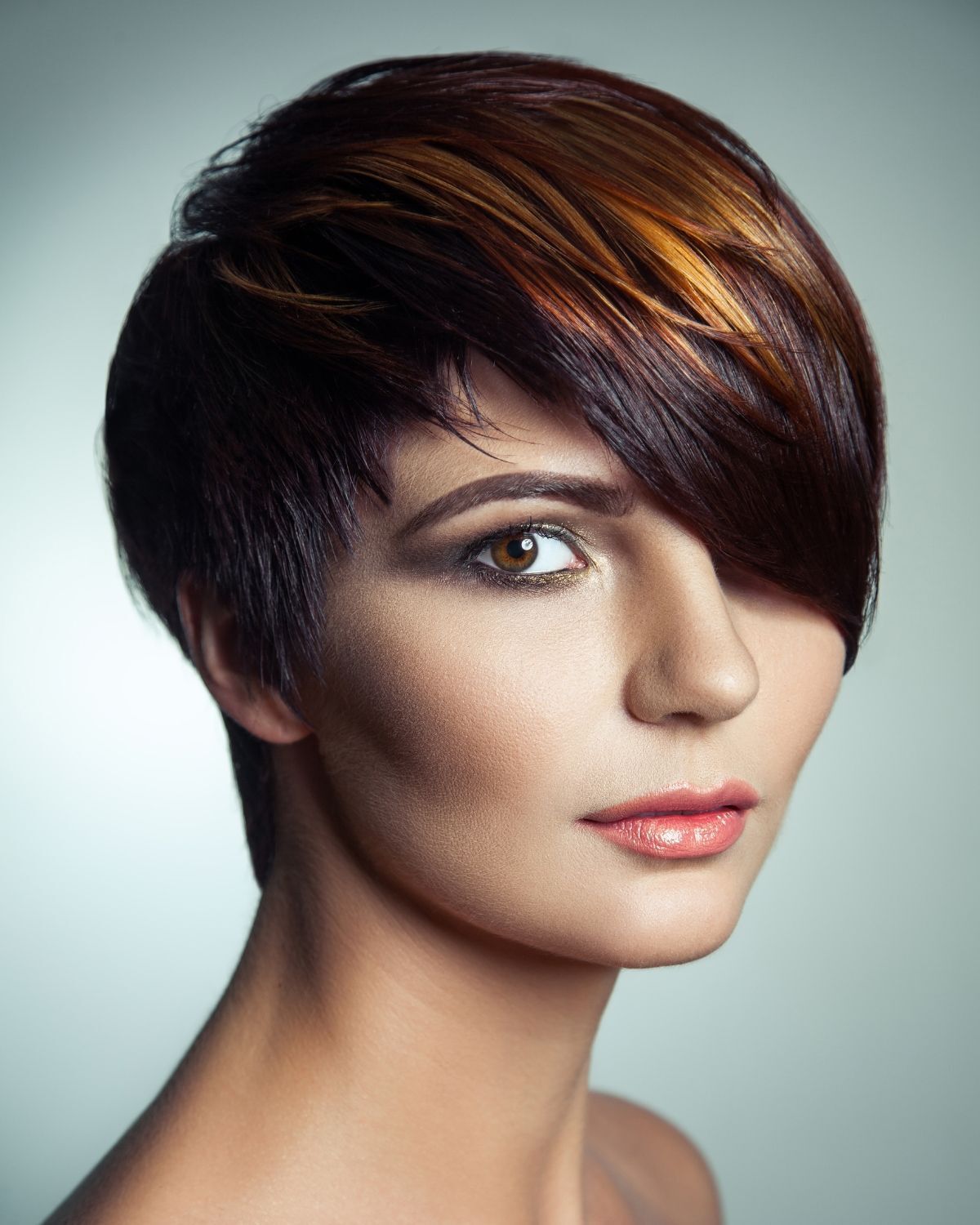 tóc gẩy light tóc ngắn màu cam