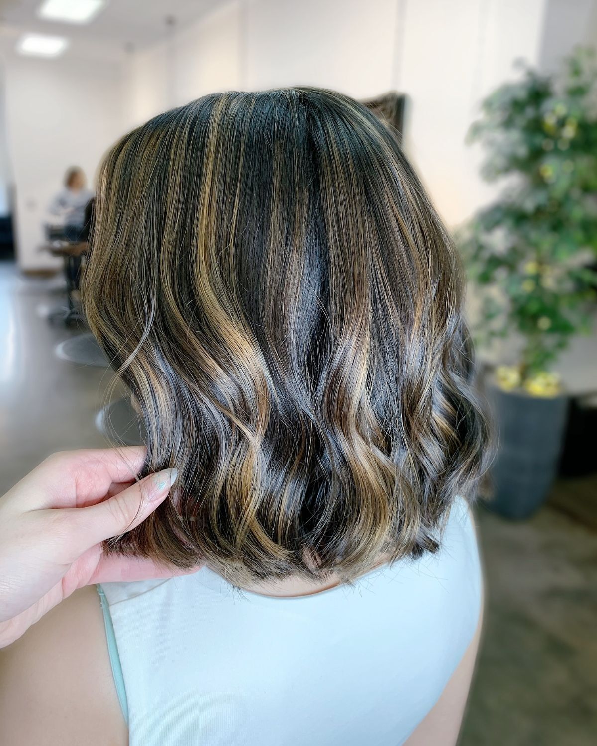 tóc gẩy light trên nền tóc đen 