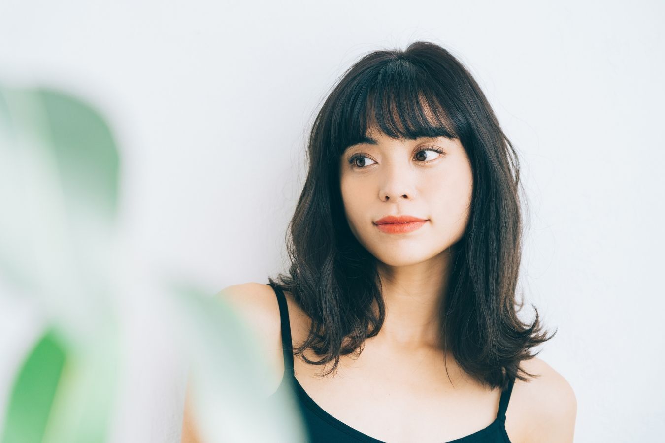 Tóc mái ngang uốn đuôi nhẹ