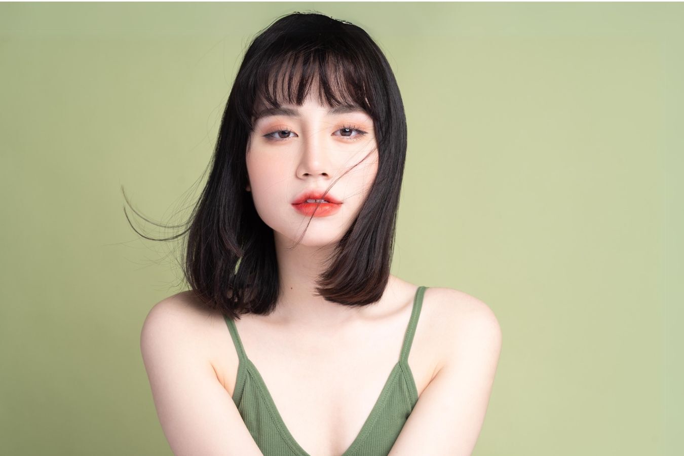 Tóc mái ngang cho mặt dài