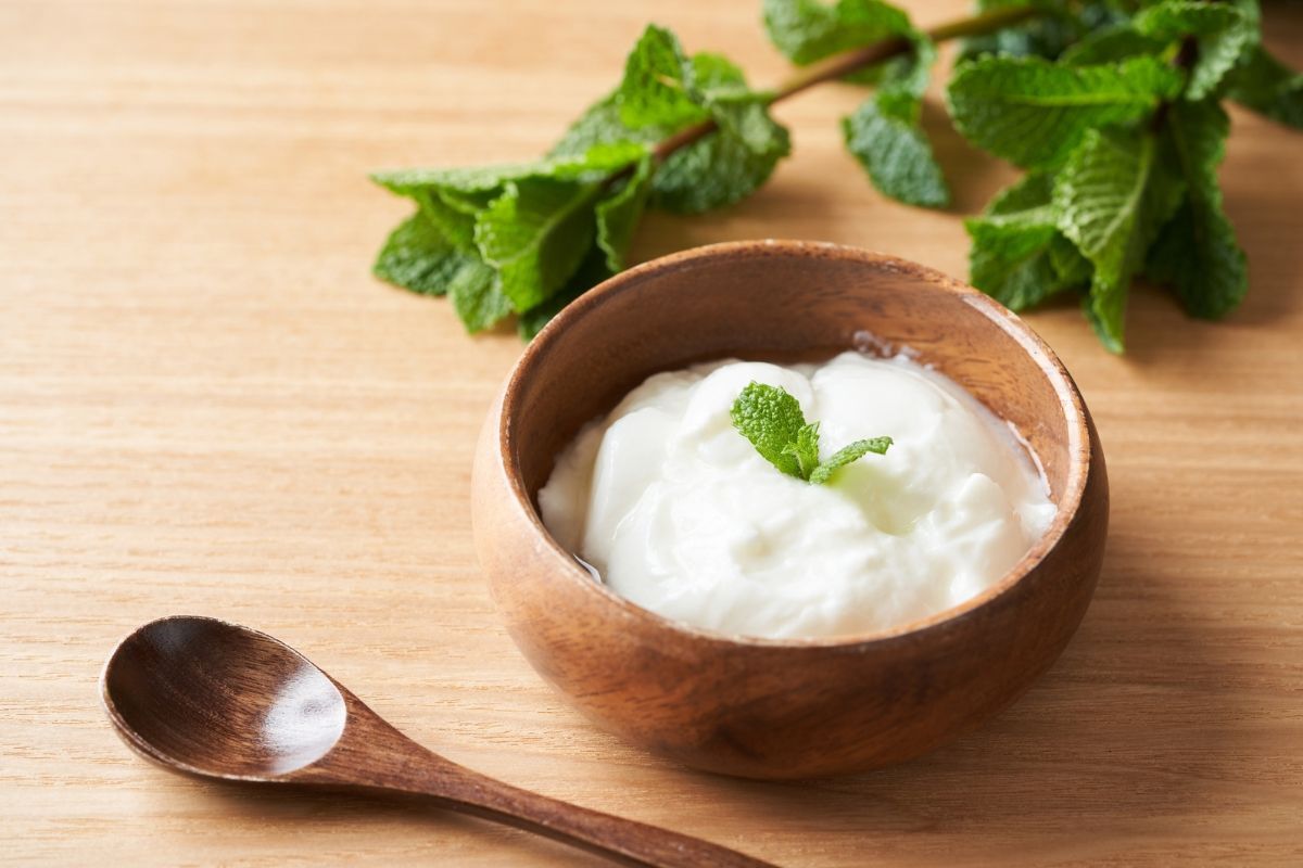 sữa chua không đường bao nhiêu calo