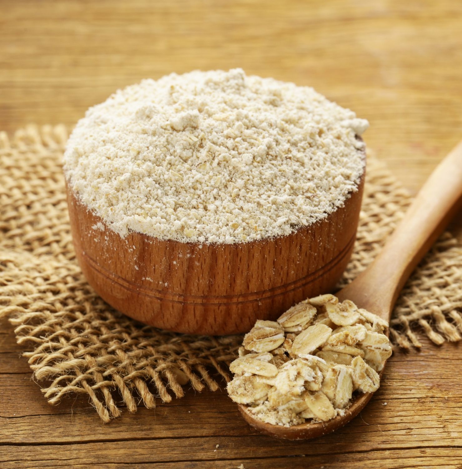 Cách trị thâm đầu gối bột yến mạch tẩy tế bào chết 