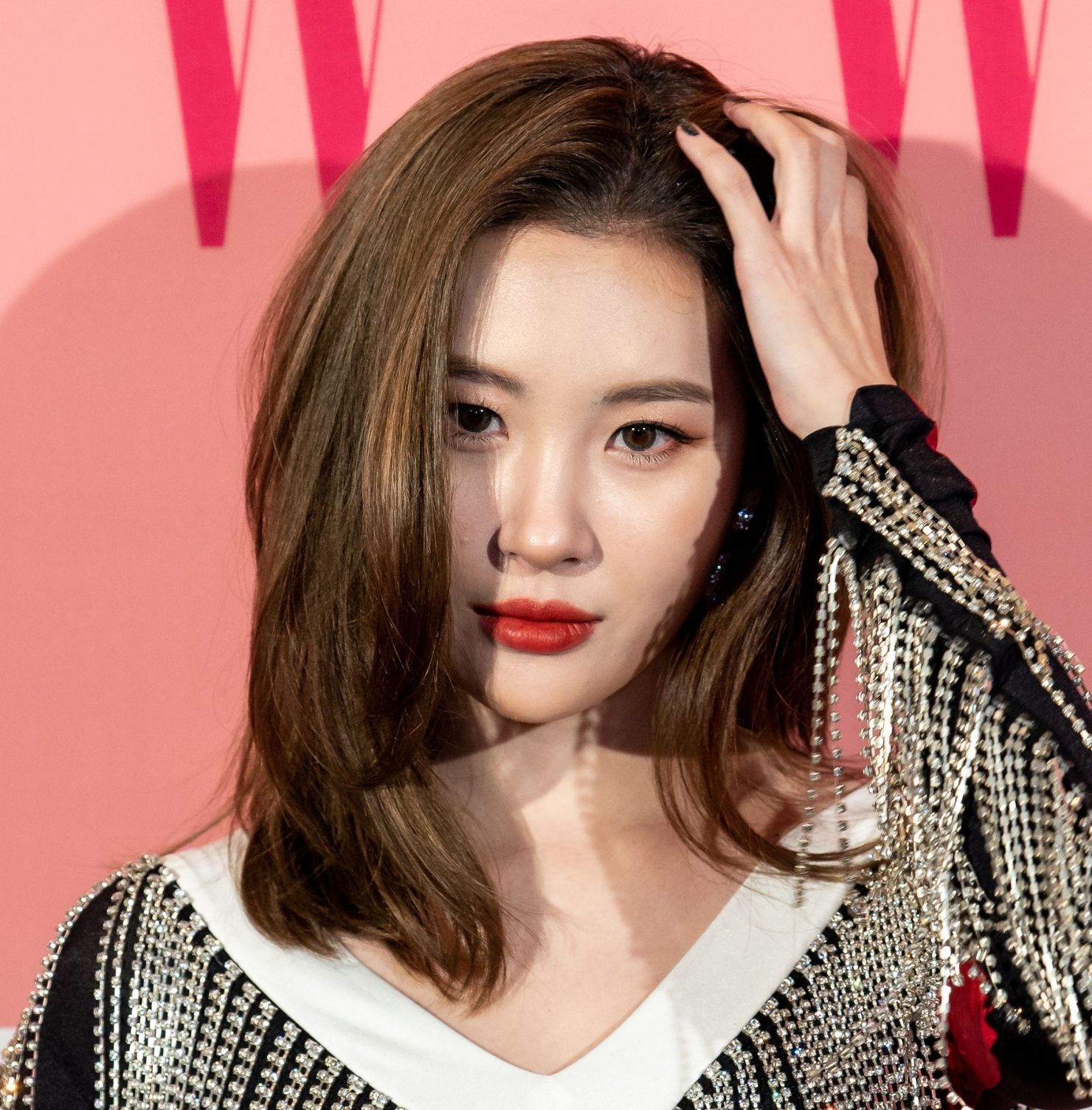  Tóc layer duỗi phồng