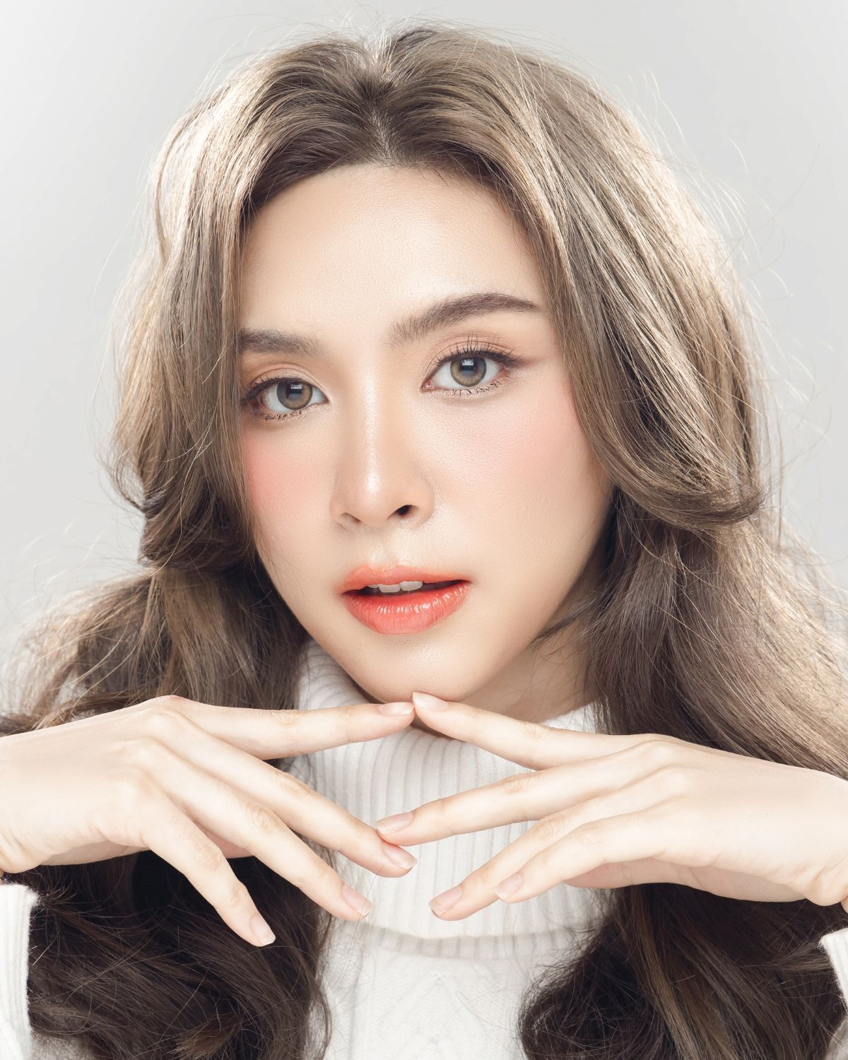 Kiểu tóc nữ 2024 tóc mái bay kiểu Pháp