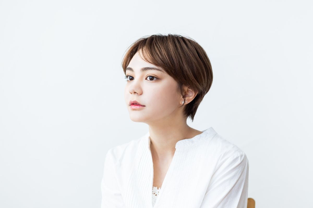 Tóc tém mặt tròn mái bay