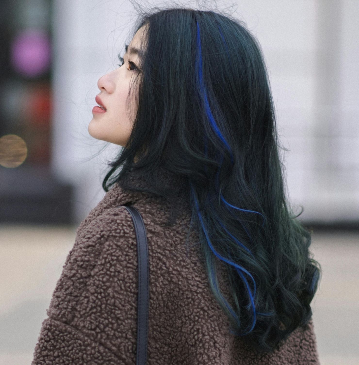  Tóc dài nhuộm highlight